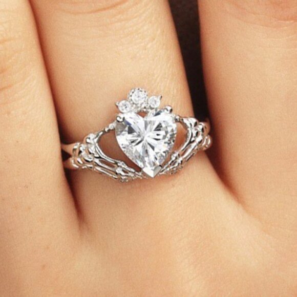 ✨Hollow Heart Romantic Beautiful Silver Plated Heart Ring foUNVN12208 - Picture 3 of 6